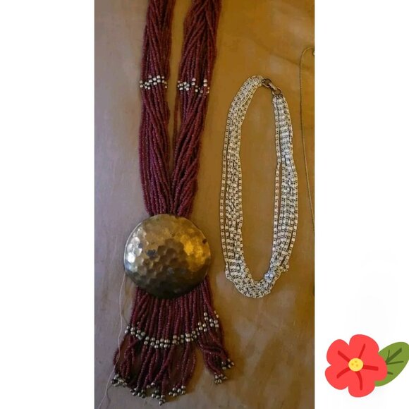 7 Vintage Necklaces - Picture 4 of 8